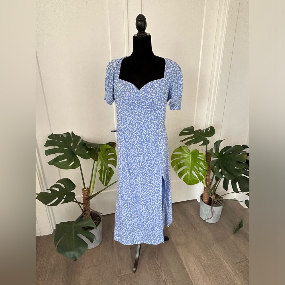 Bardot summer Maxi dress with sexy side slit size US 12/XL Baby blue